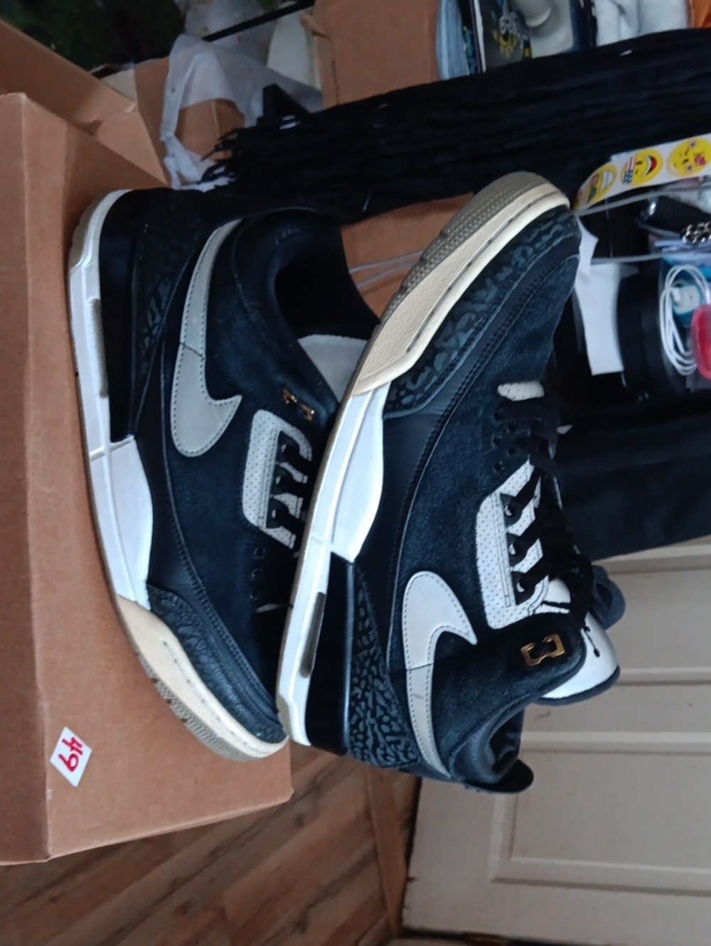 Nike Jordan Tinkers Black and Silver Suede Basketball Sneakers with Gold Accents
